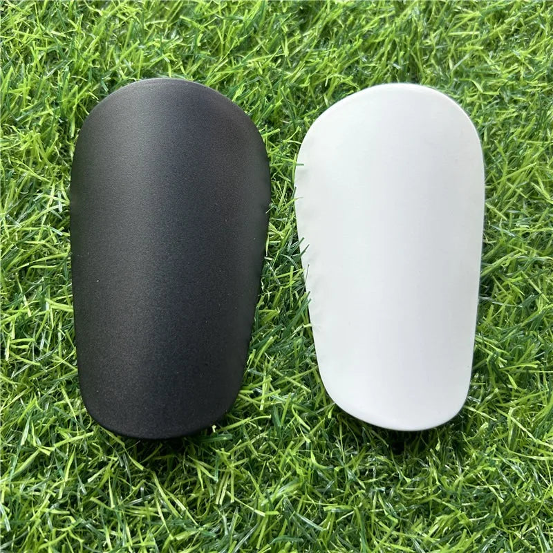 Classic mini shinpads  black&white